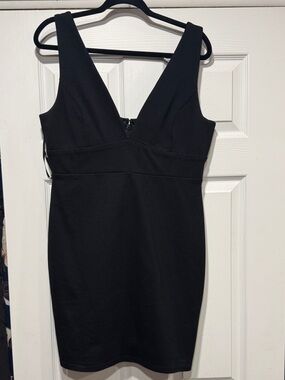 Lulu's Black V-Neck Mini Bodycon Dress